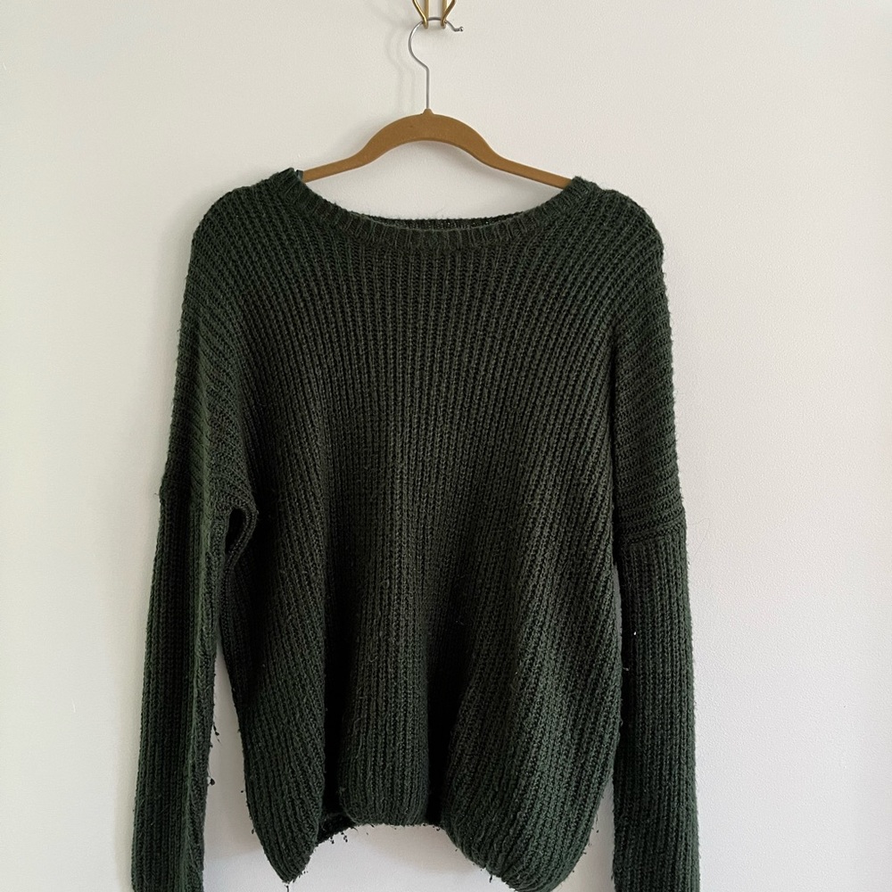 Pacsun’s LA Hearts Bubble Sweater in Forest Green/ Small